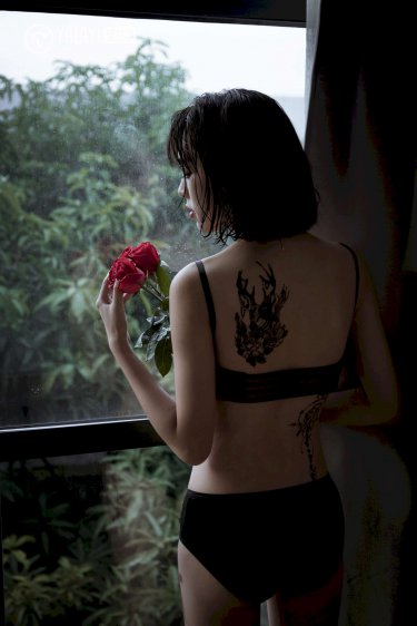 女机械人下载